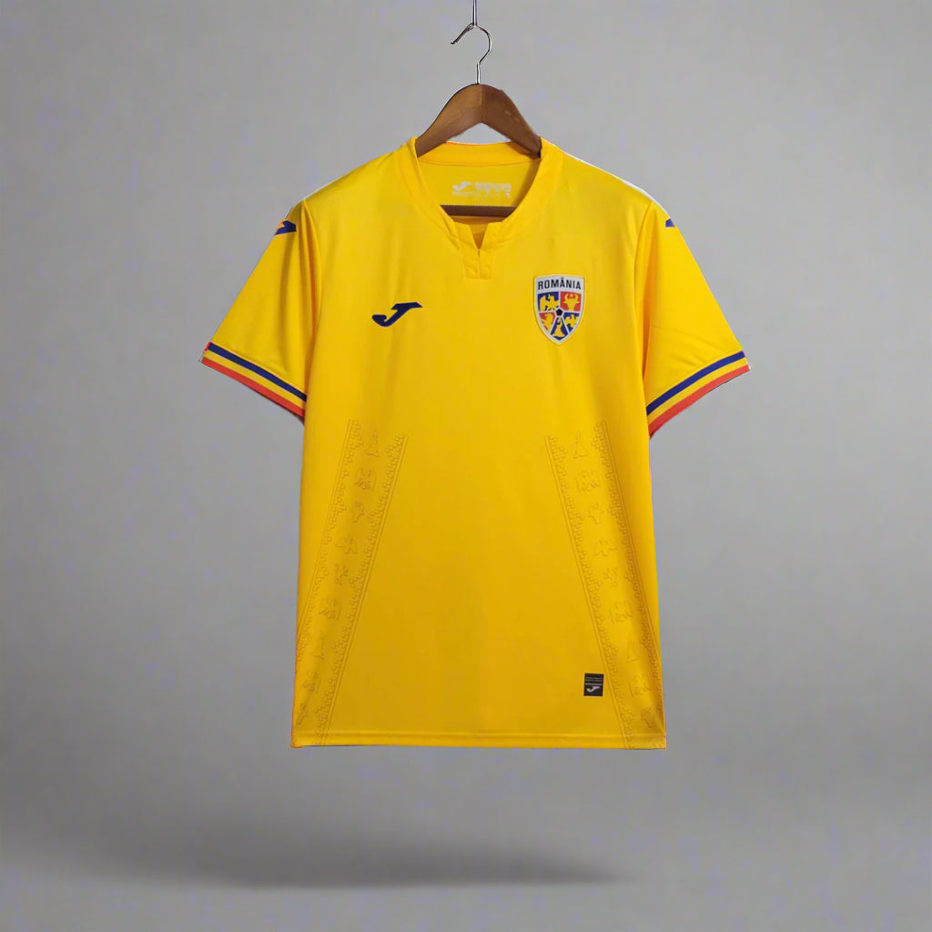 24/25 Home Kit