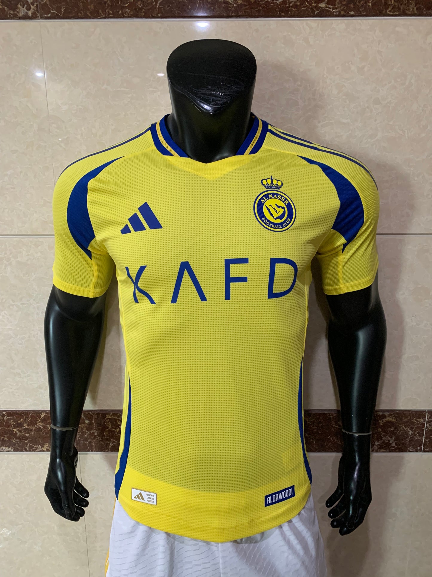 24/25 Home Kit