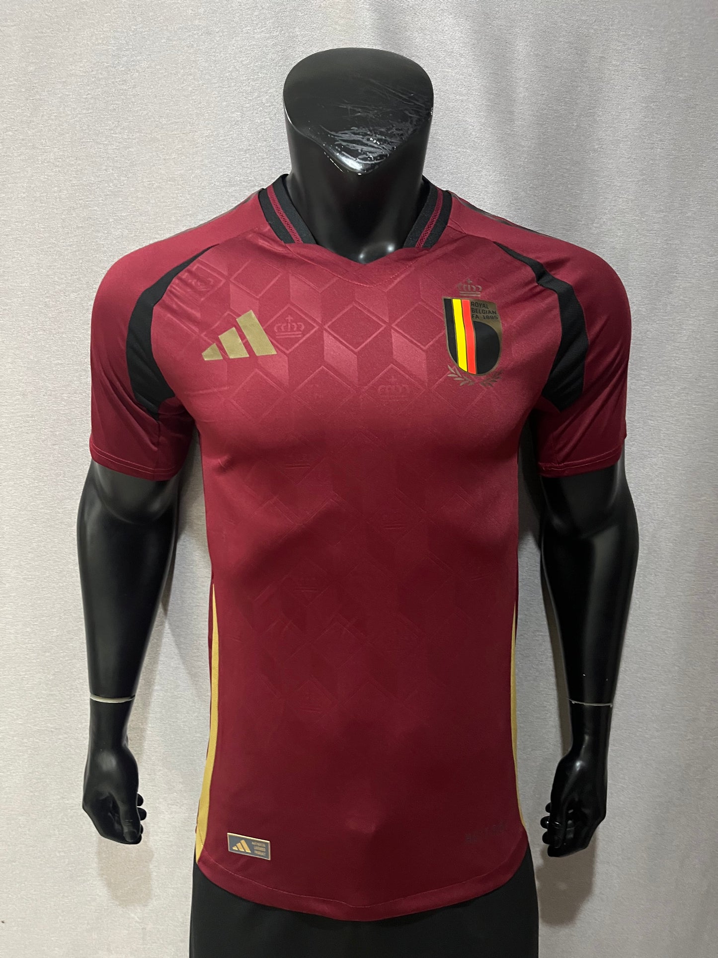 24/25 Home Kit