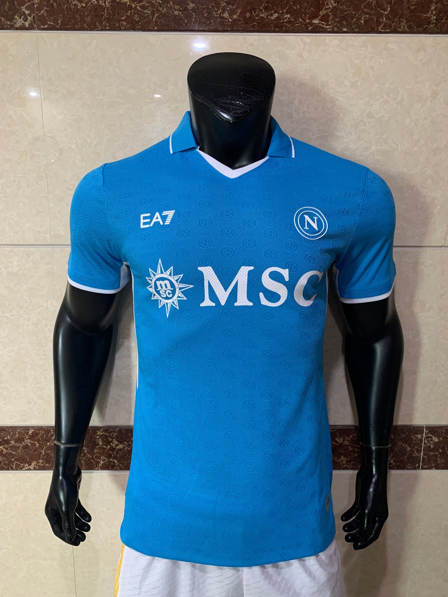 24/25 Home Kit