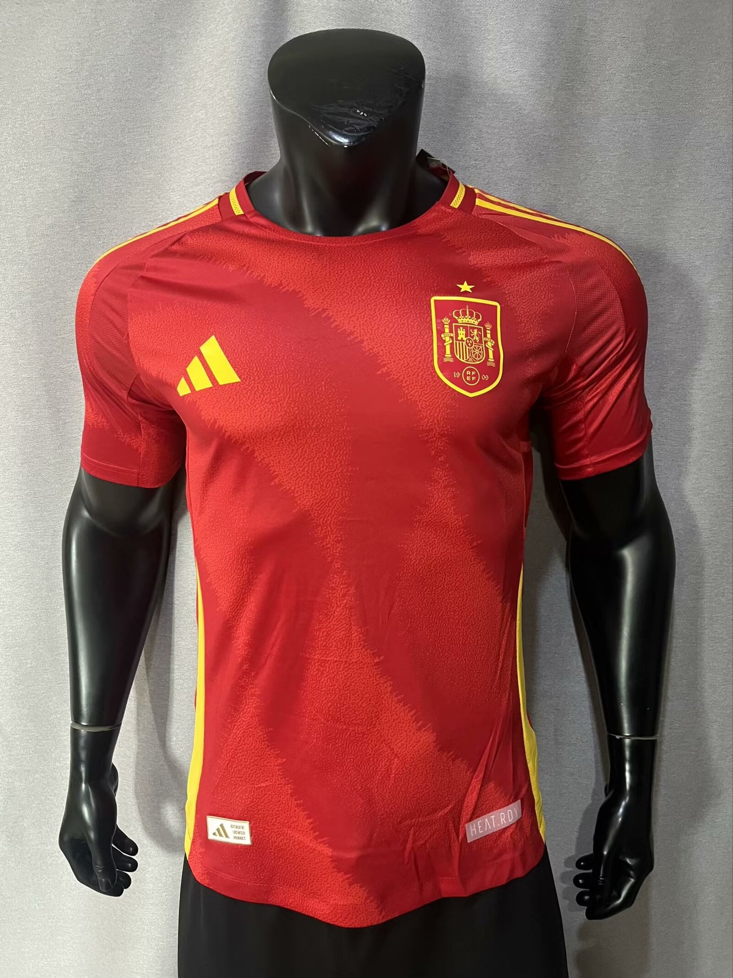 24/25 Home Kit