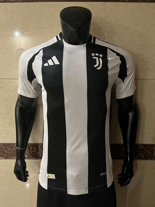 24/25 Home Kit
