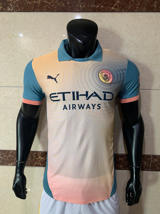 24/25 Fourth Kit