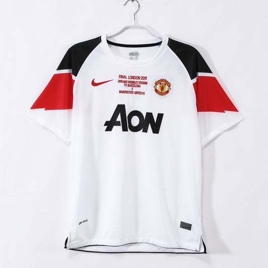2010/11 MAN AWAY