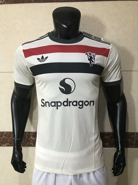 24/25 Third Kit