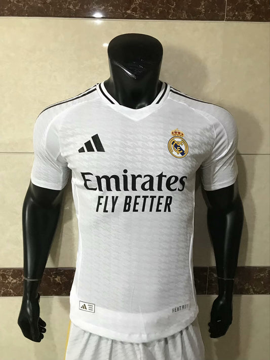24/25 Home Kit